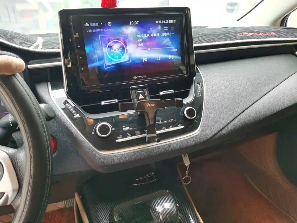Toyota Corolla 2019 — фото 14