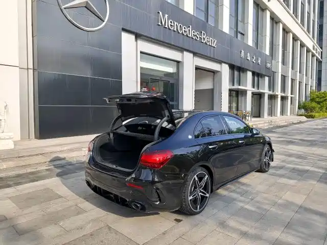 Mercedes-Benz A-Class AMG 2025 — фото 10