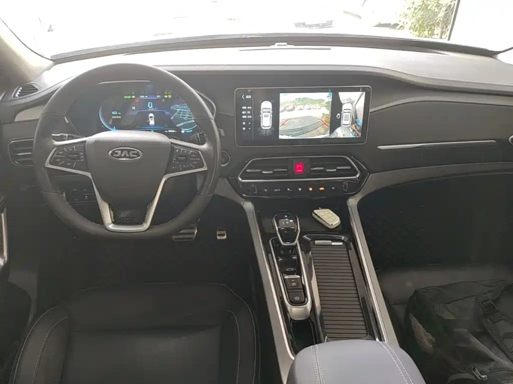 JAC X7 2020 — фото 10