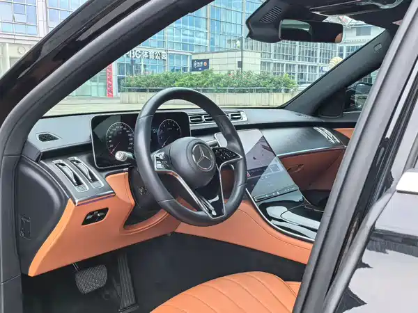 Mercedes-Benz S-Class 2022