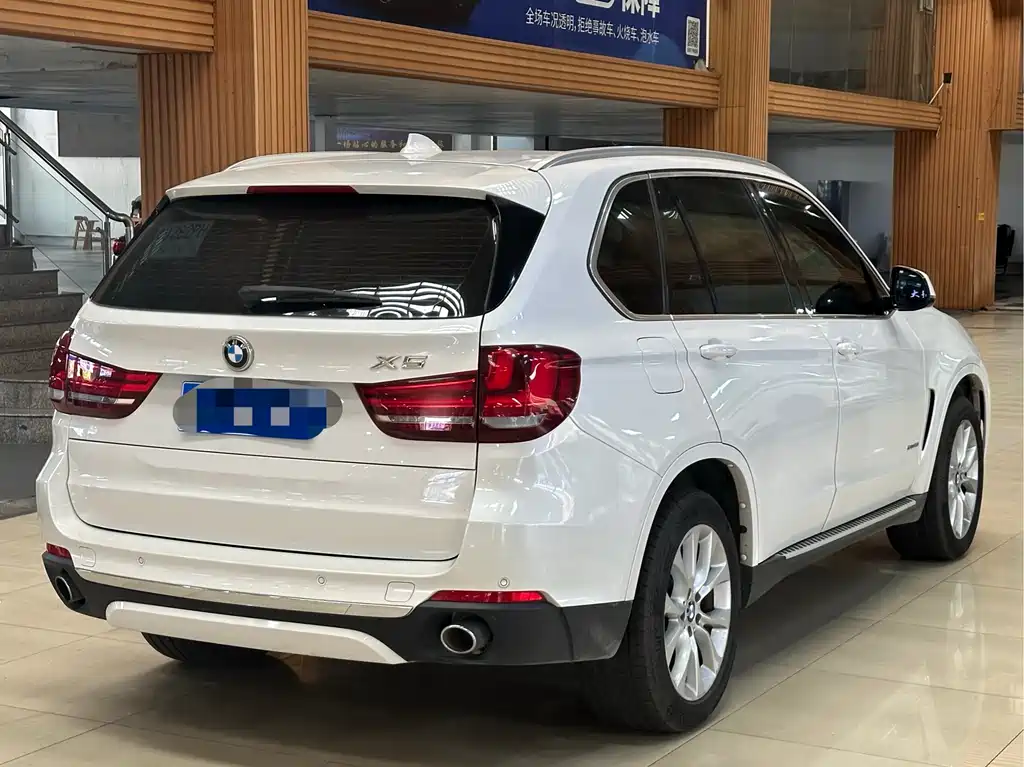 BMW X5 2018 — фото 3