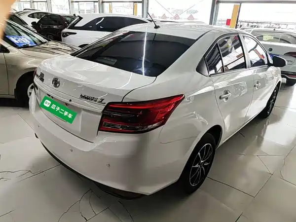 Toyota Yaris L 2017