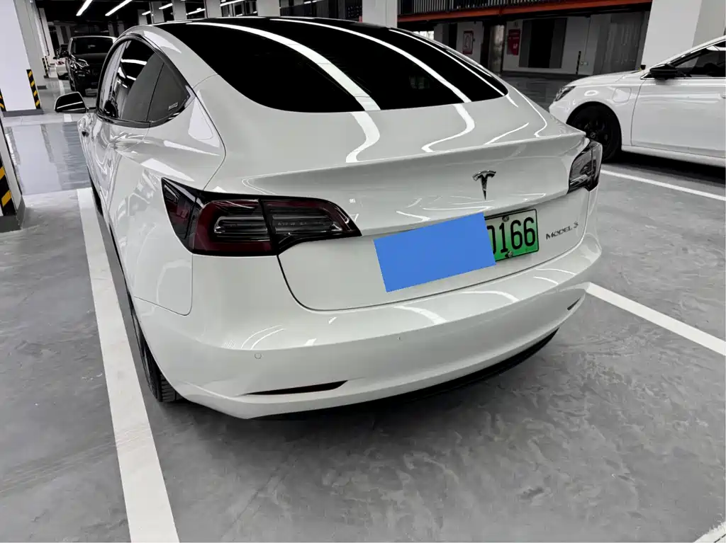 Tesla Model 3 2020 — фото 18