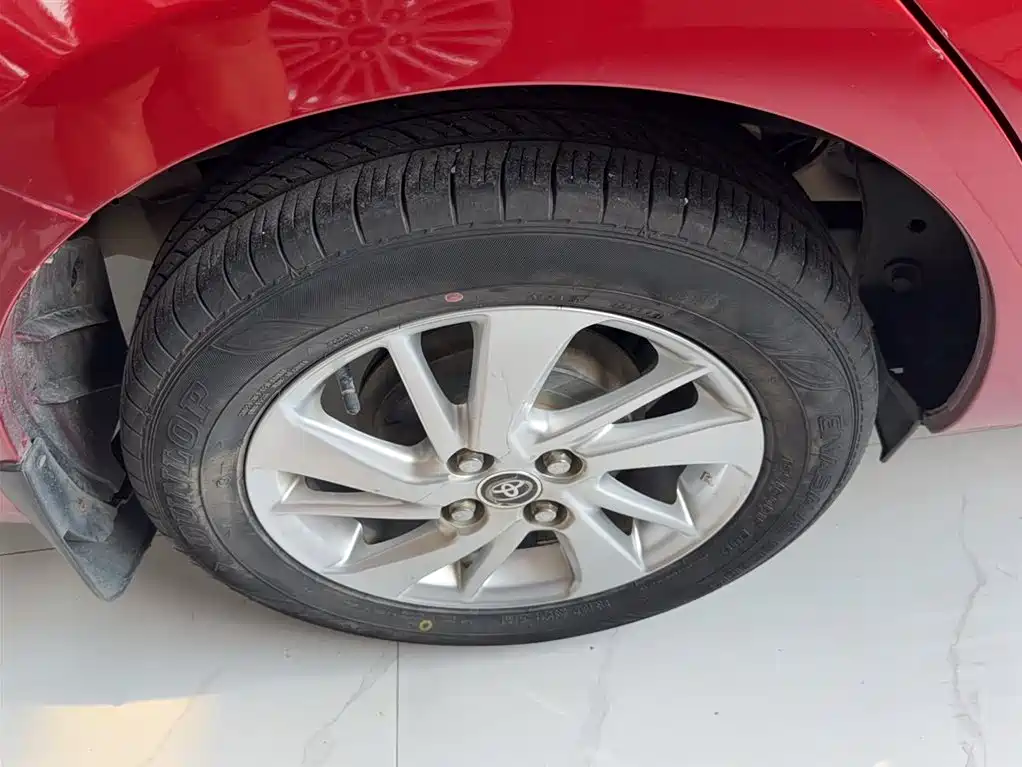 Toyota Yaris L 2019 — фото 15