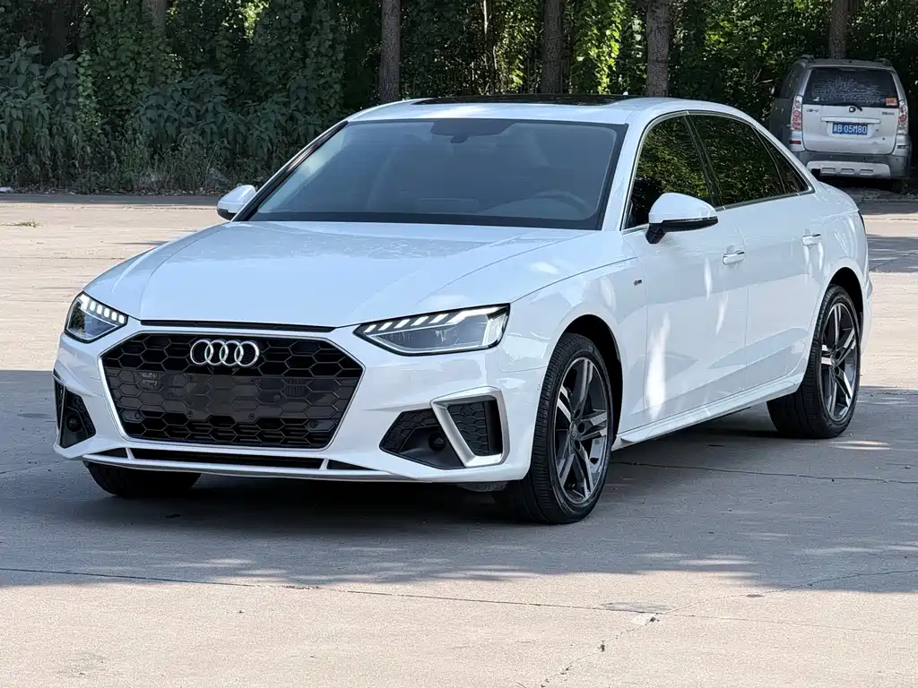 Audi A4L 2021