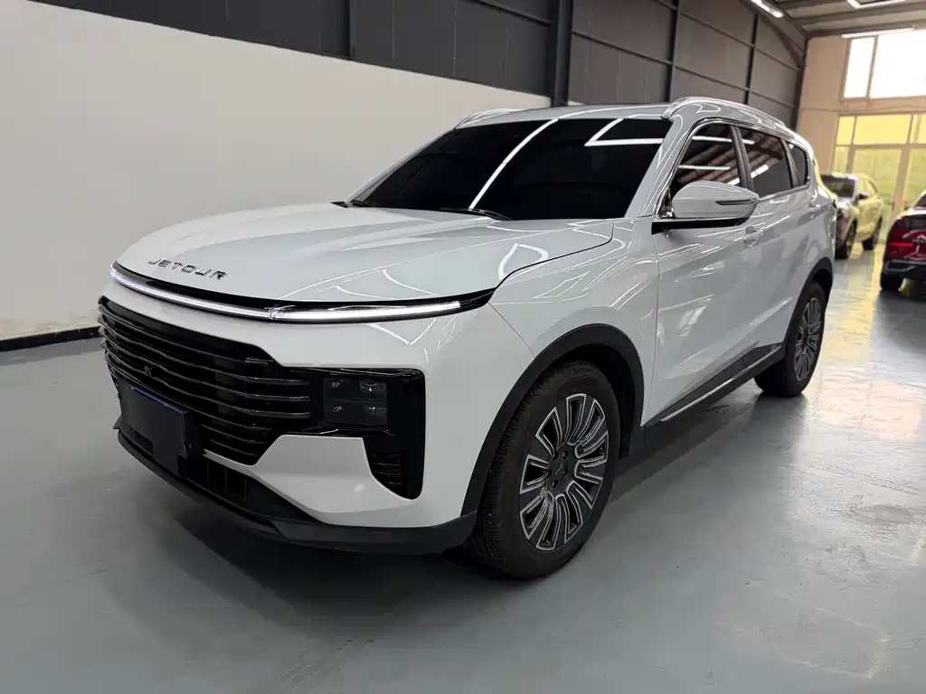 Jetour X70 PLUS 2025