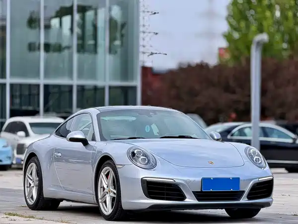 Porsche 911 2016