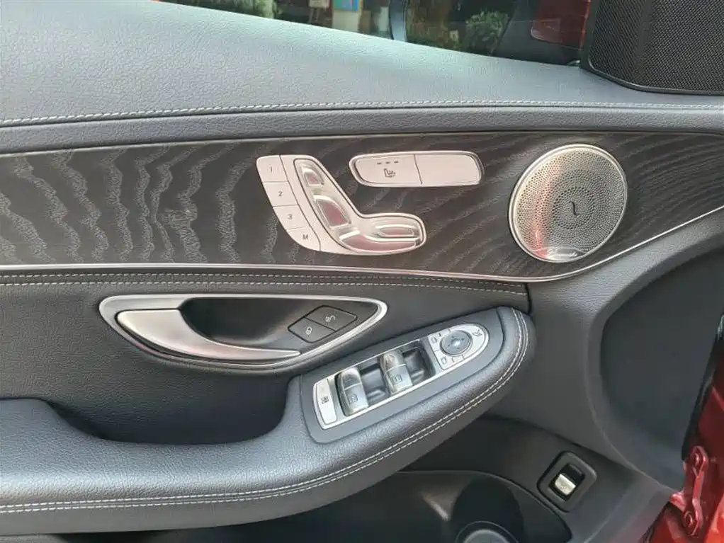 Mercedes-Benz C-Class 2020 — фото 13