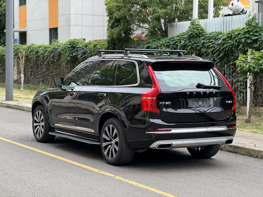 Volvo XC90 2022 — фото 6