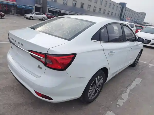 Roewe i5 2019
