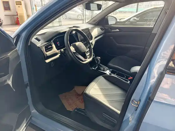 Volkswagen Tharu 2025