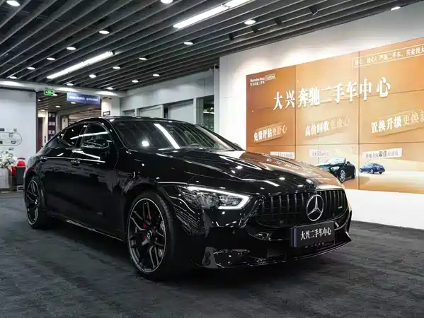 Mercedes-Benz AMG GT 2025