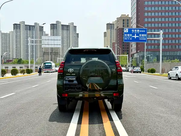 Toyota Prado 2018