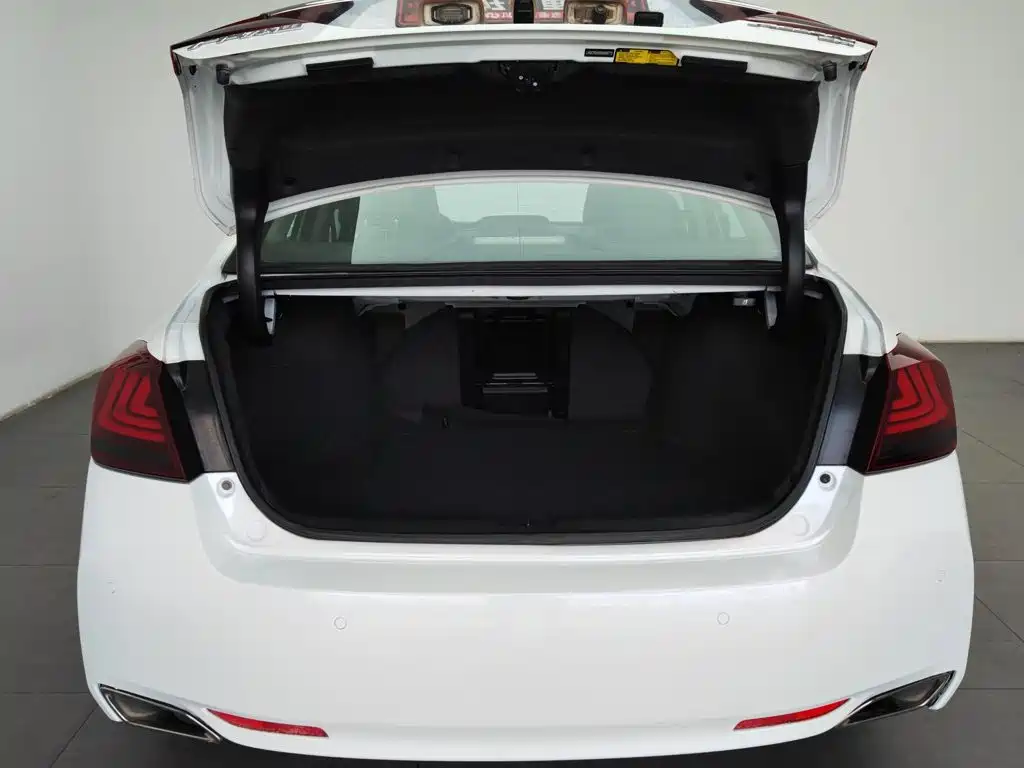 Honda Accord 2014 — фото 16