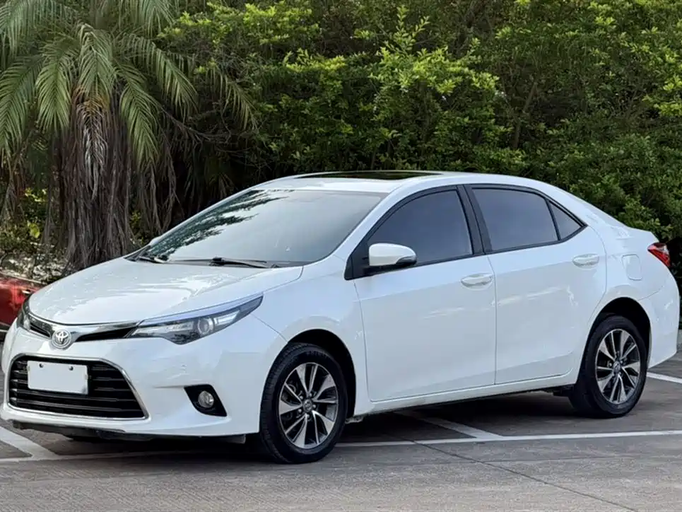 Toyota Levin 2015 — фото 1