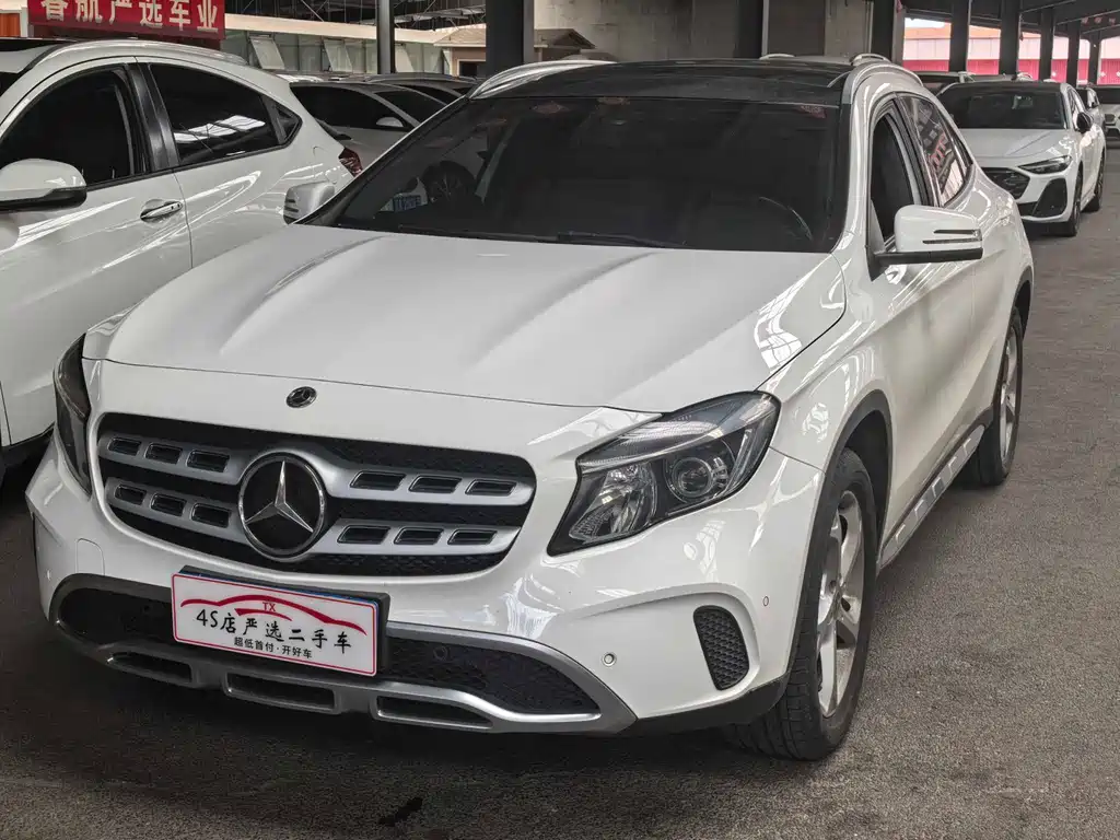 Mercedes-Benz GLA 2019 — фото 1