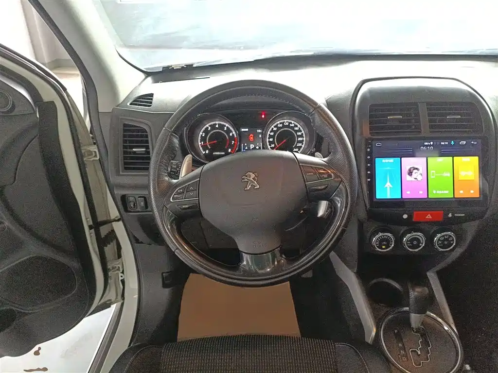 Peugeot 4008 2014 — фото 7
