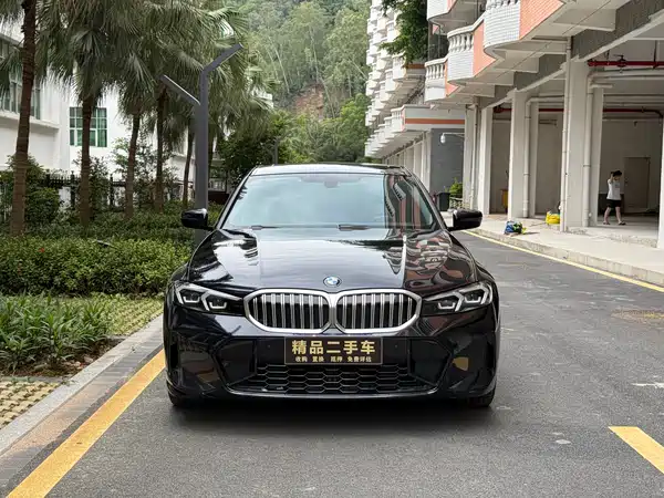 BMW 3 Series 2023