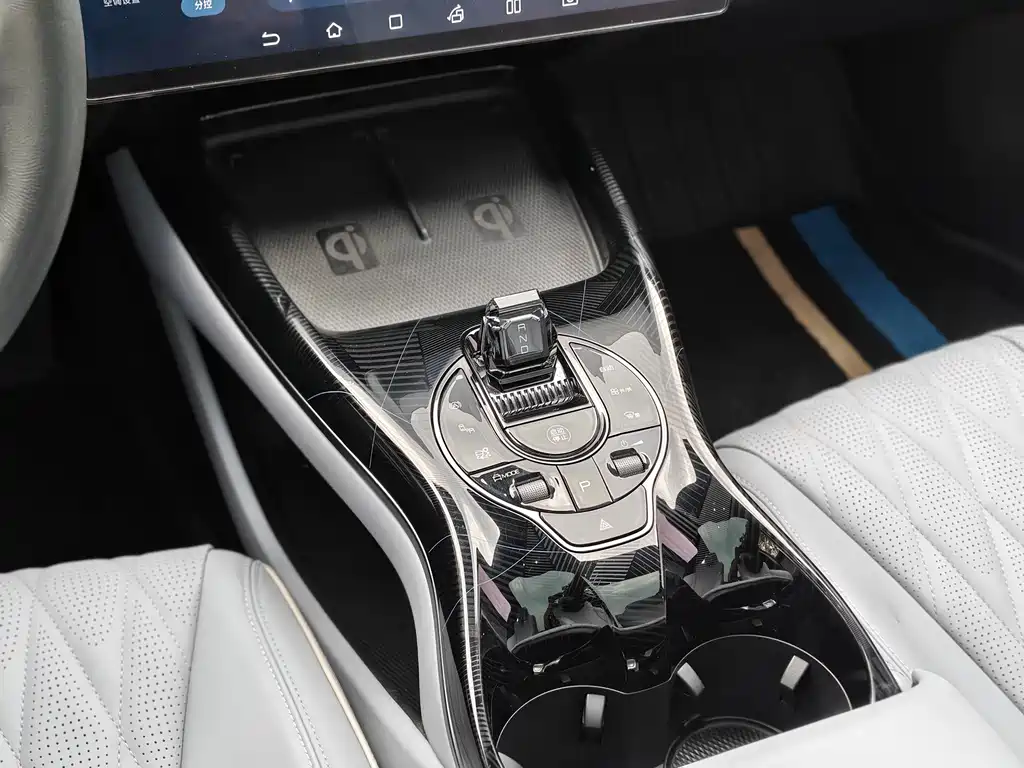 BYD Seal 2022 — фото 13