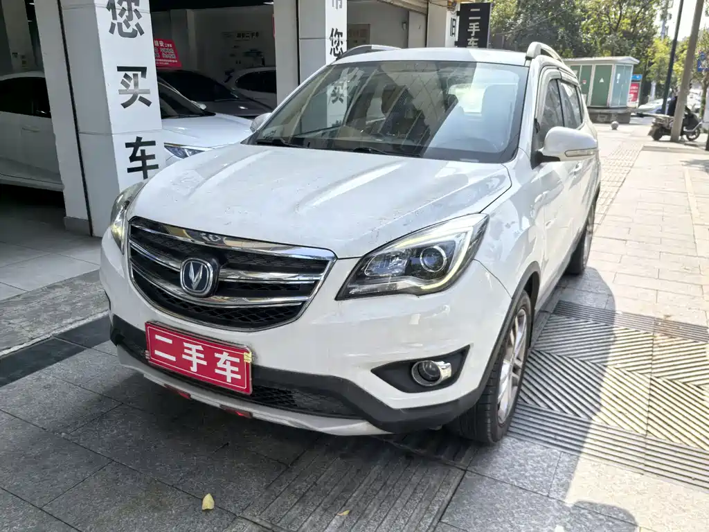 Changan CS35 2018 — фото 4