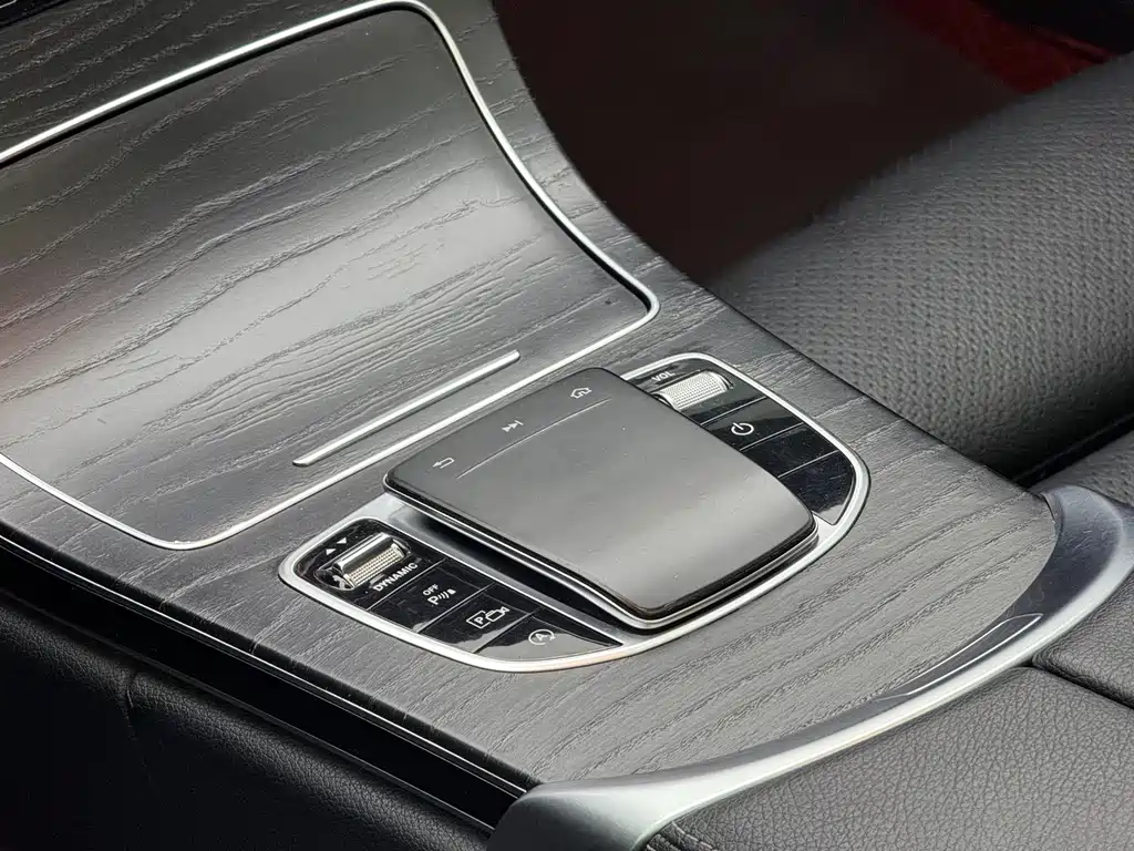 Mercedes-Benz C-Class 2020 — фото 8