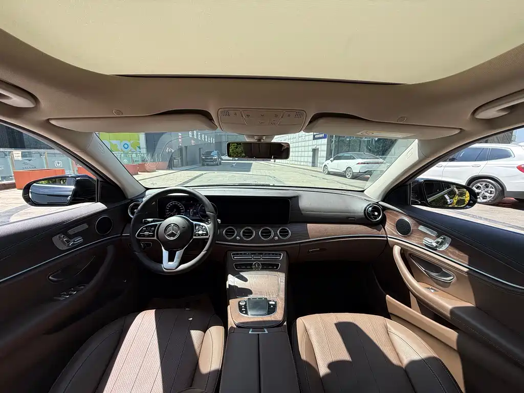 Mercedes-Benz E-Class 2020 — фото 5