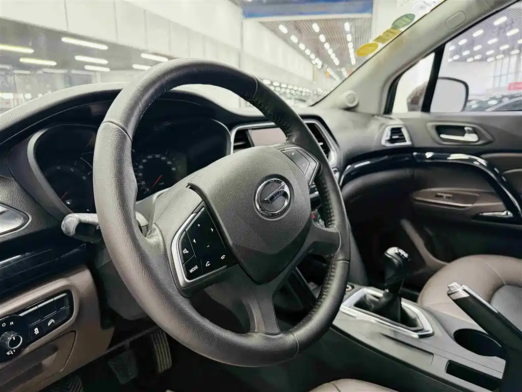 GAC Motor Trumpchi GS4 2016 — фото 13