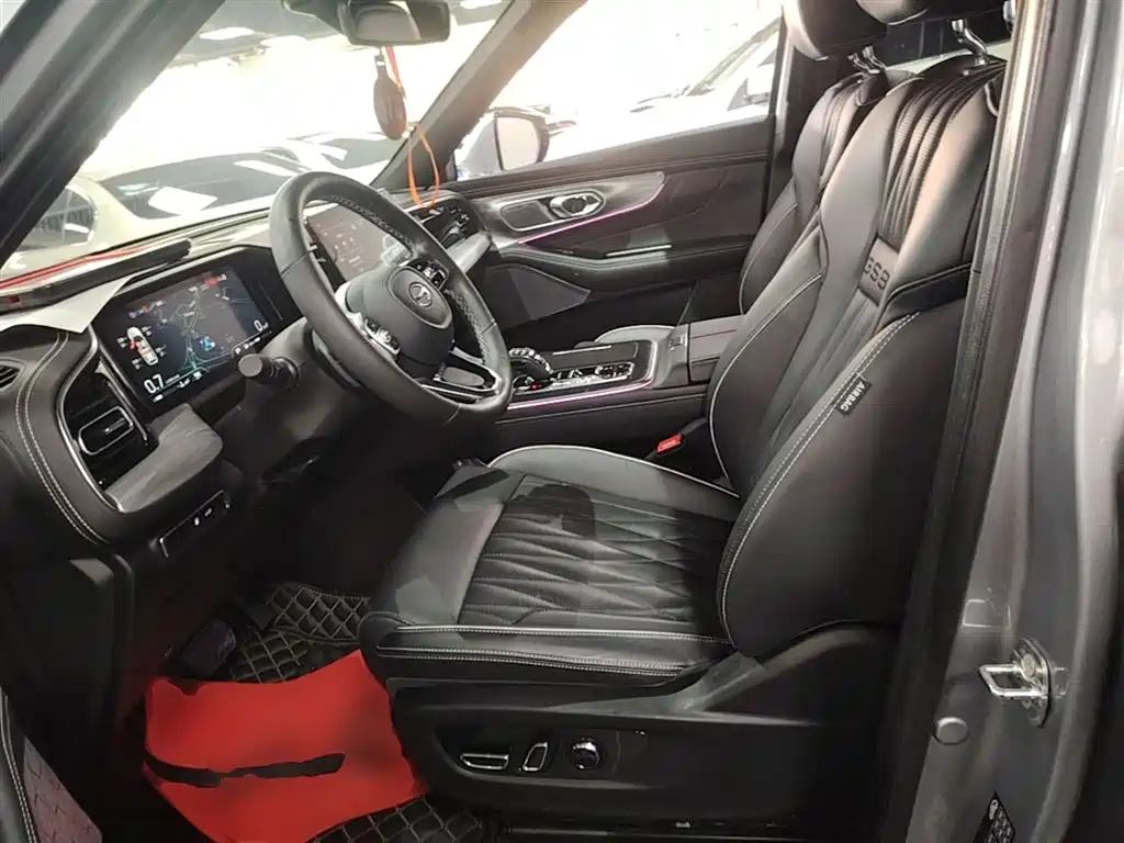 GAC Motor Trumpchi GS8 2022 — фото 15