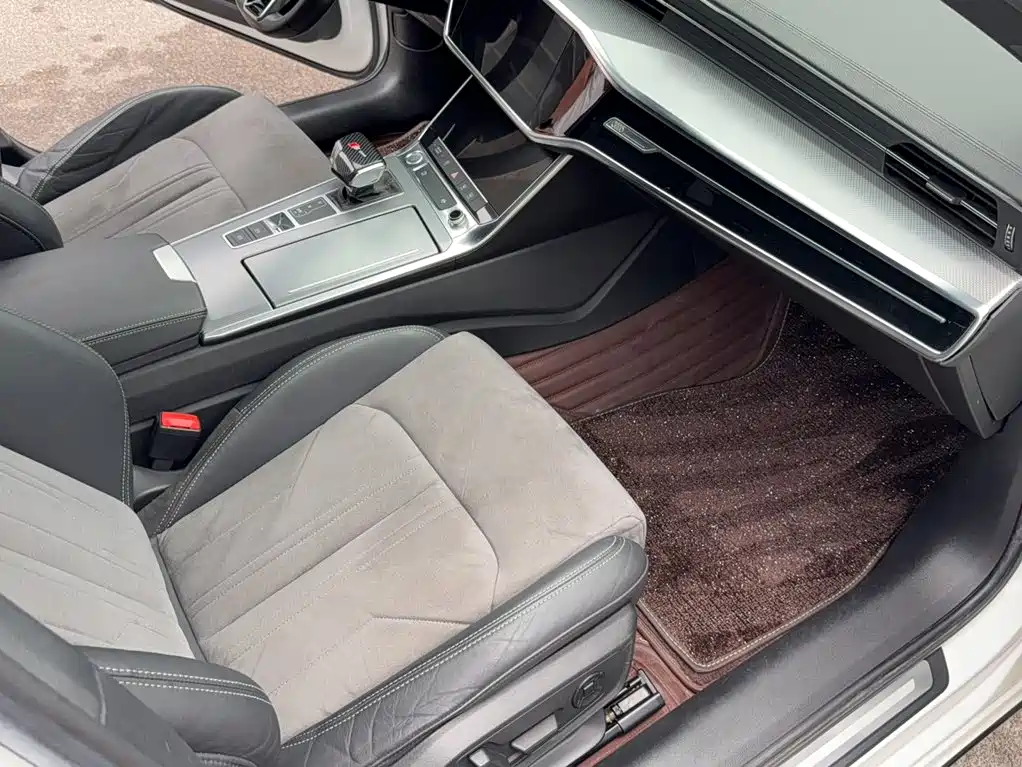 Audi A6L 2019