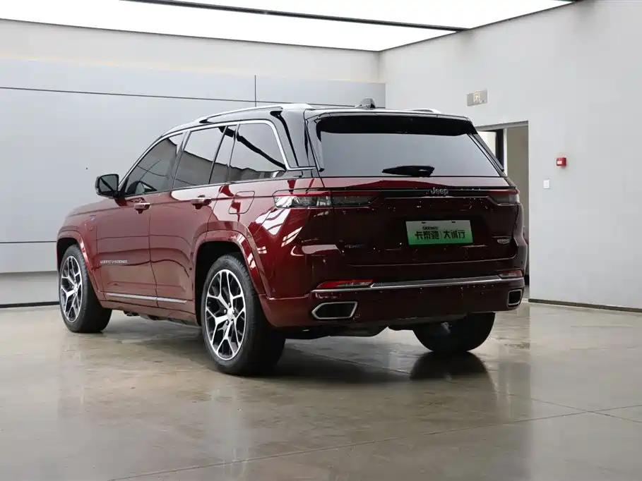Jeep Grand Cherokee 4xe 2023 — фото 34