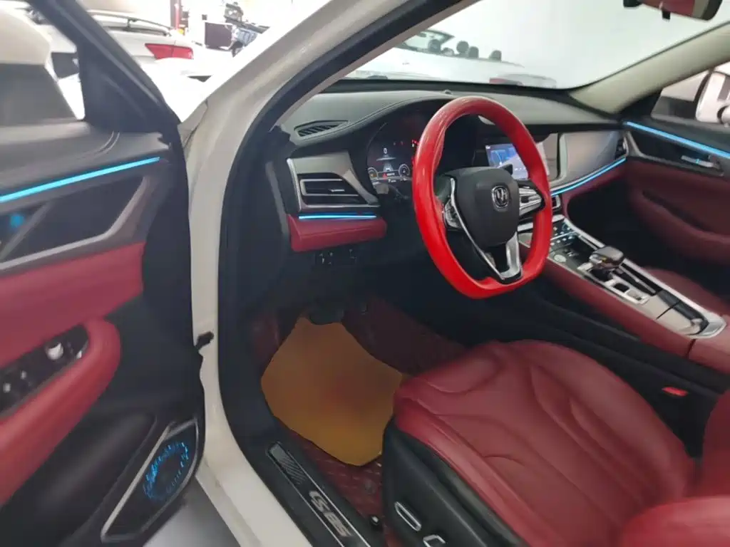 Changan CS85 COUPE 2019 — фото 16