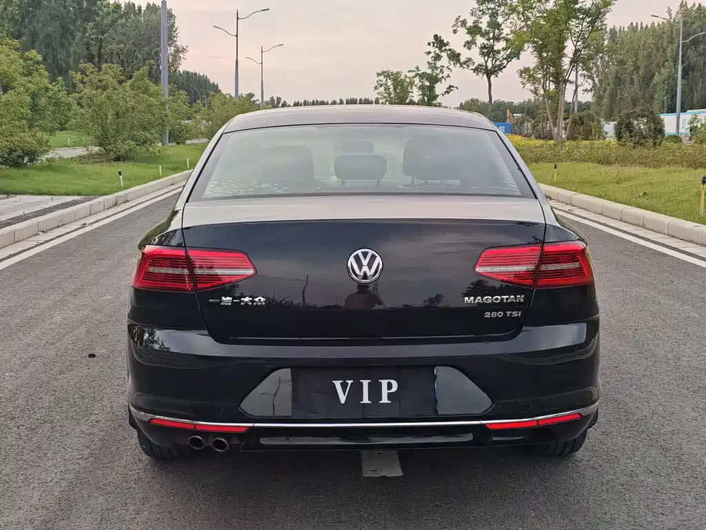 Volkswagen Magotan 2017