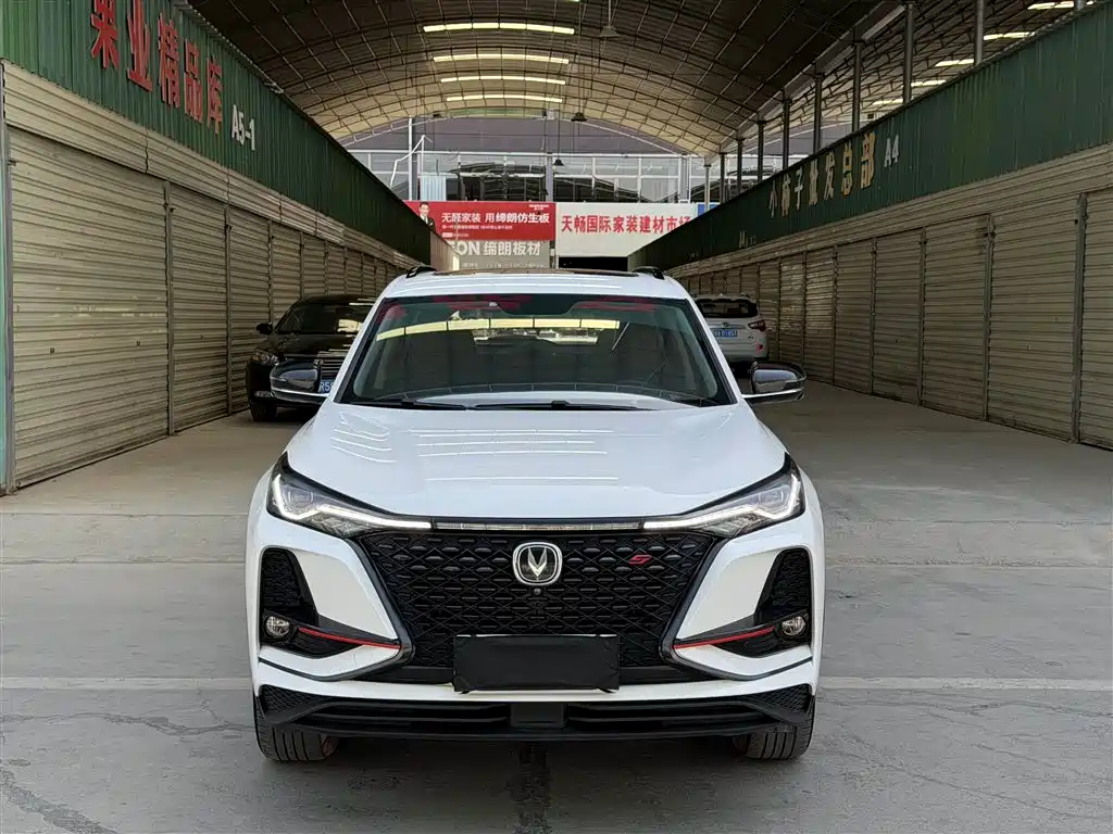 Changan CS75 PLUS 2021 — фото 2