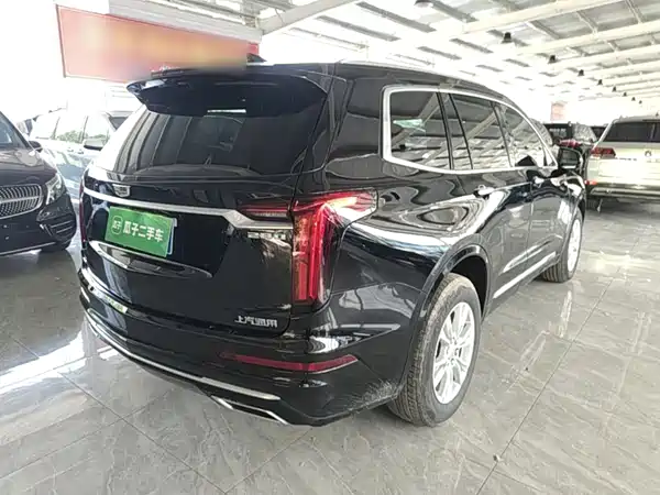 Cadillac XT6 2022