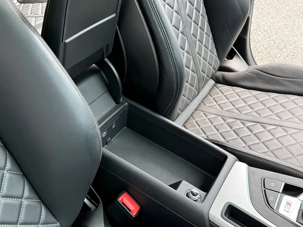 Audi S4 2019 — фото 22
