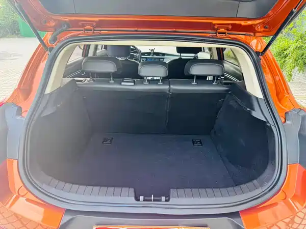 Geely Emgrand GS 2018