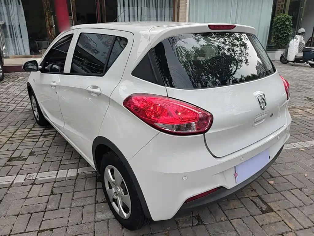 Baojun 310 2017