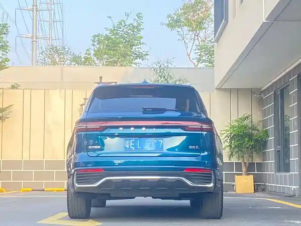Geely Xingyue L 2024
