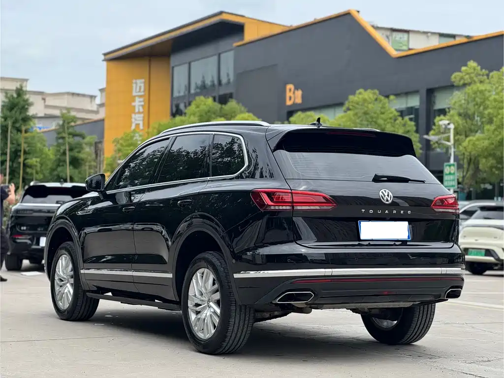 Volkswagen Touareg 2020 — фото 6