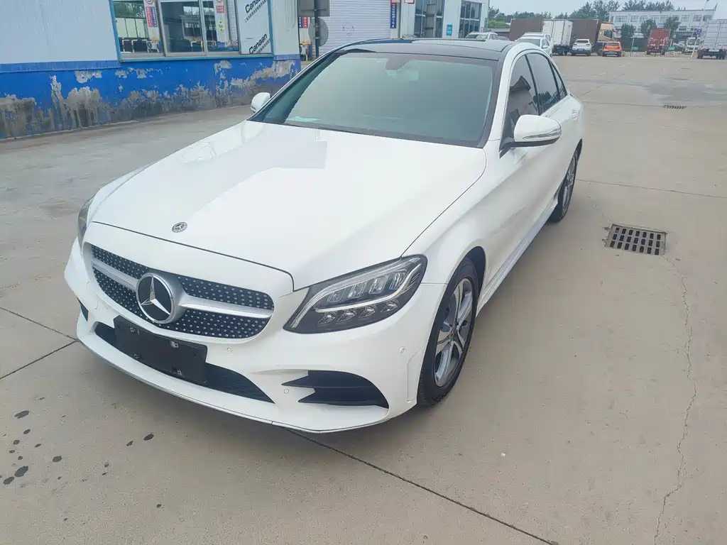 Mercedes-Benz C-Class 2019