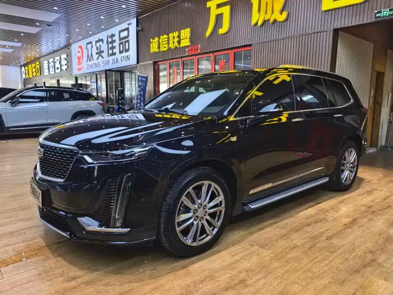 Cadillac XT6 2021