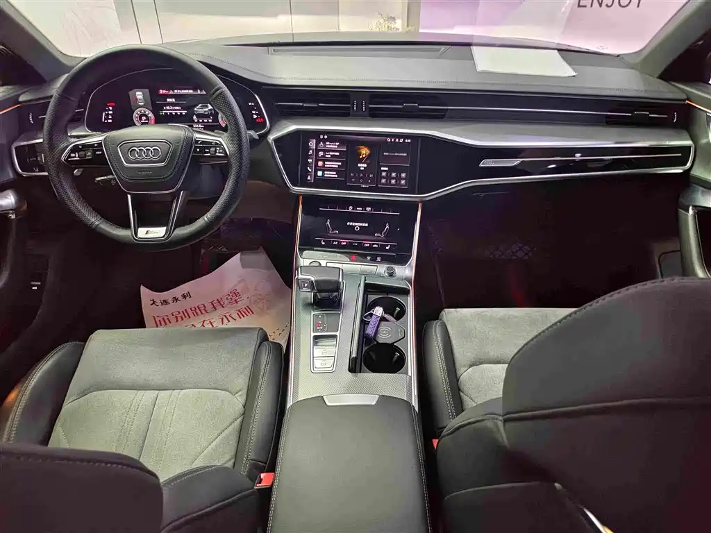 Audi A6L 2022 — фото 12