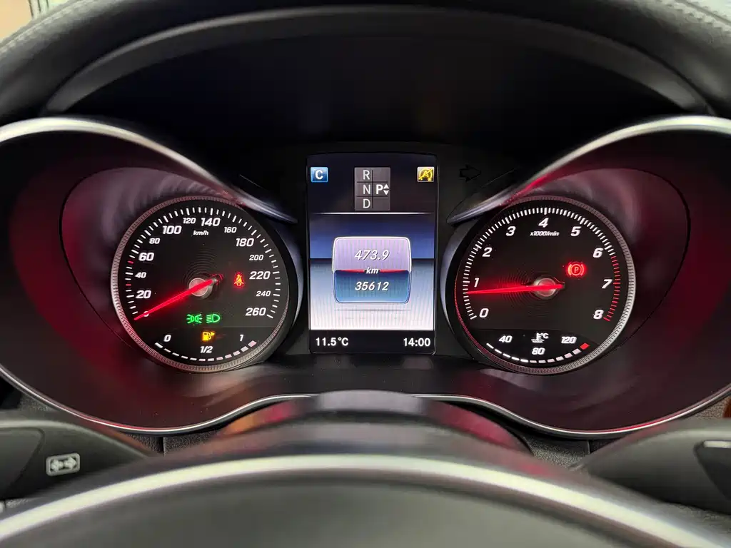 Mercedes-Benz C-Class 2018 — фото 15