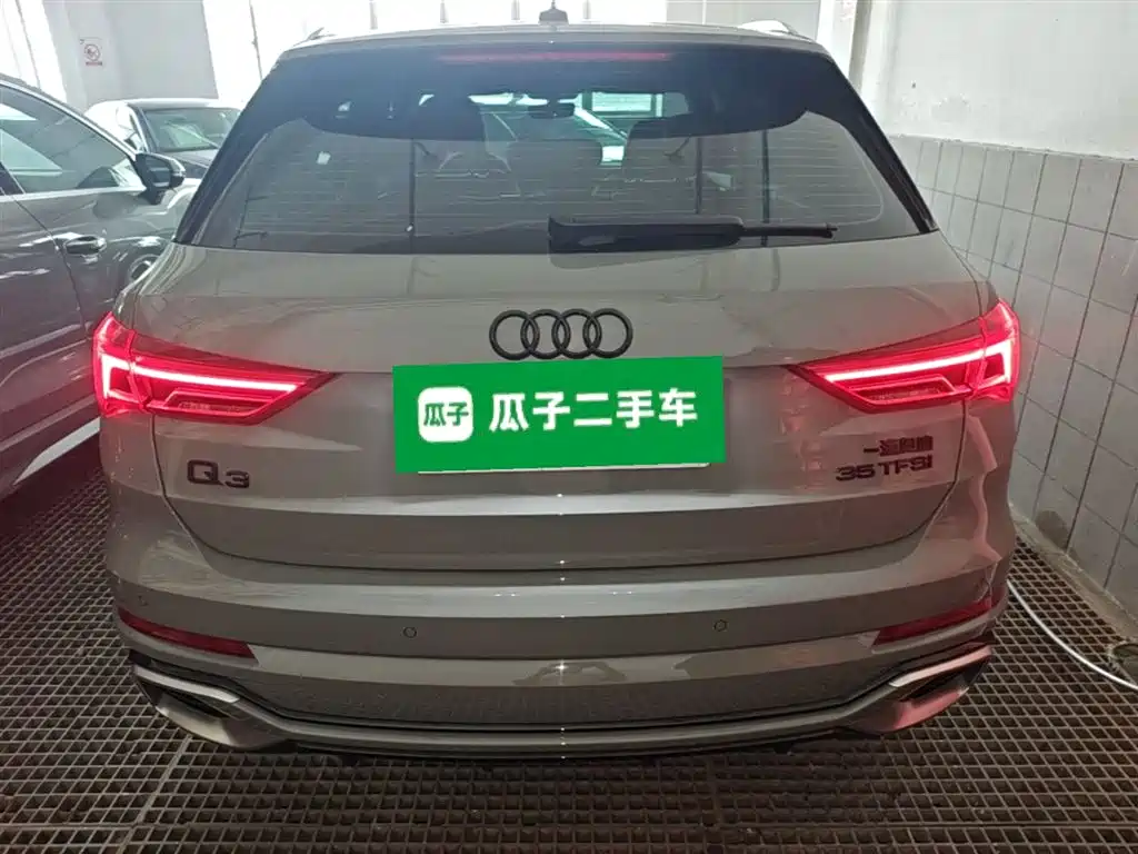 Audi Q3 2024 — фото 10