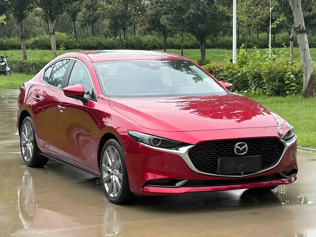 Mazda 3 Axela 2026