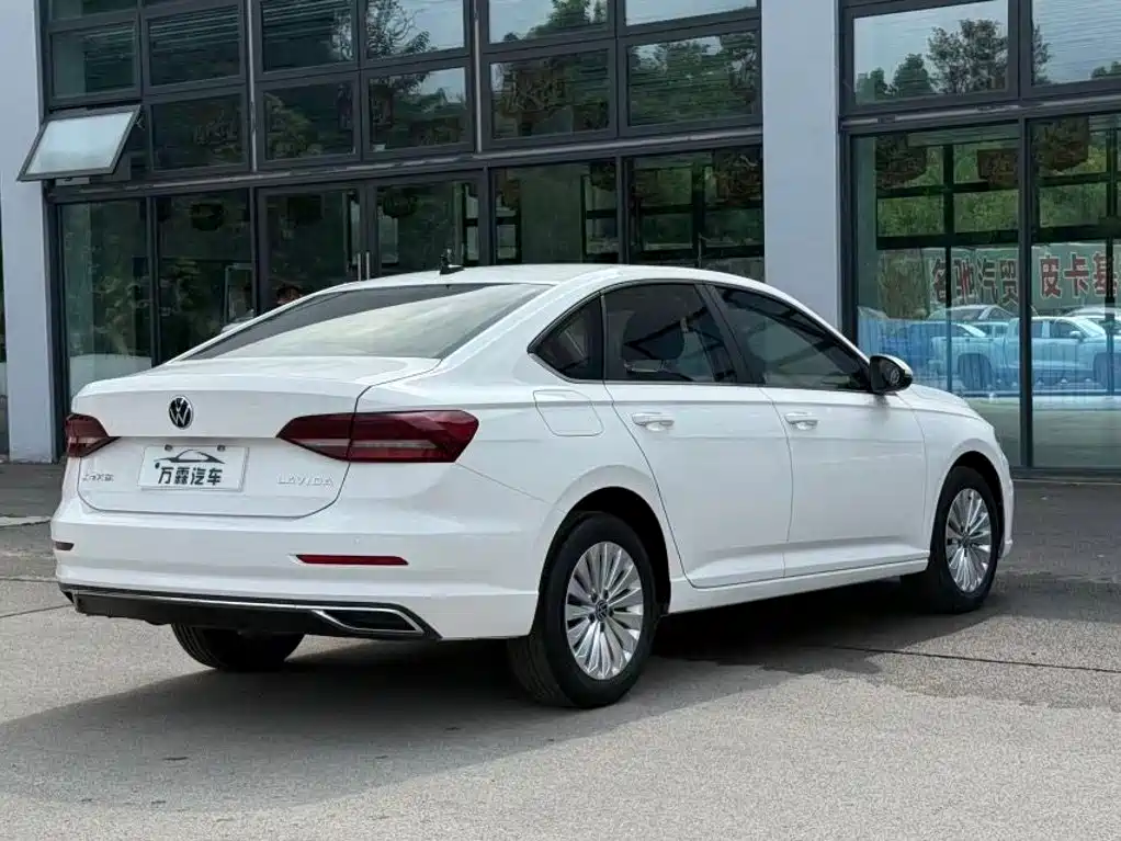 Volkswagen Lavida 2022