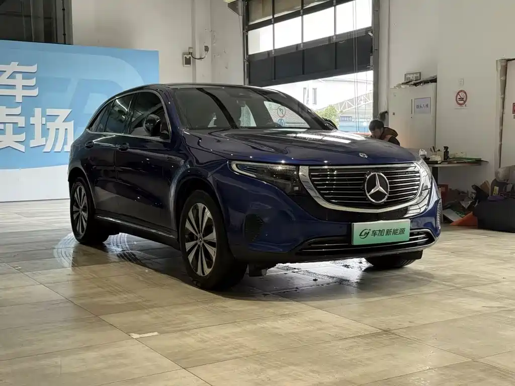 Mercedes-Benz EQC 2021 — фото 3