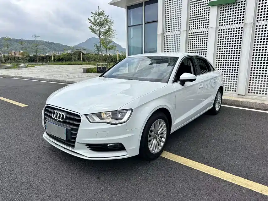 Audi A3 2017 — фото 20