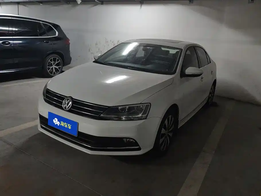 Volkswagen Sagitar 2017