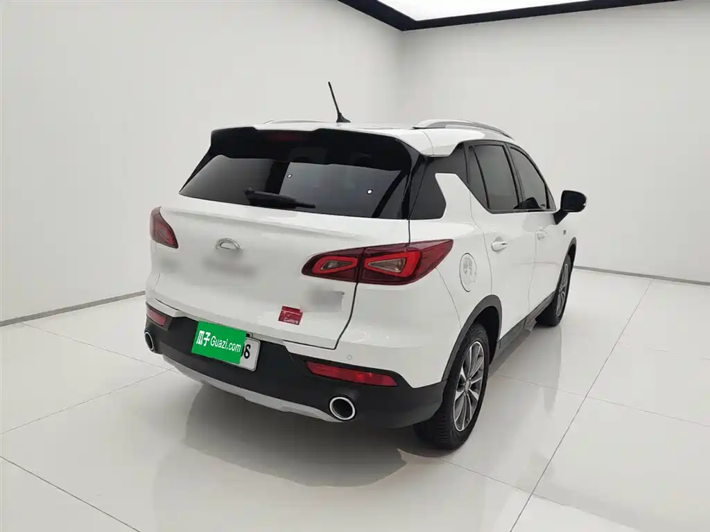 GAC Motor Trumpchi GS3 2018 — фото 5